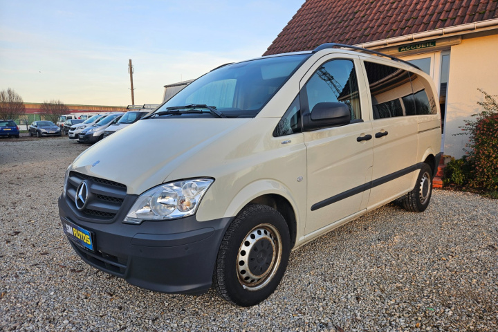 MERCEDES VITO