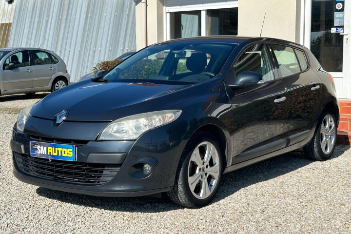 RENAULT MEGANE III BERLINE
