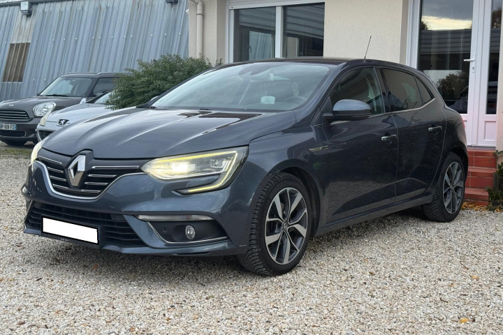 RENAULT MEGANE IV BERLINE