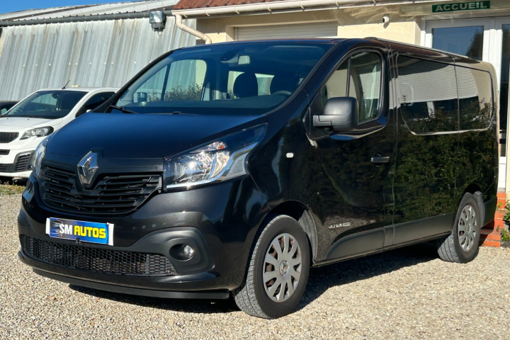 RENAULT TRAFIC COMBI